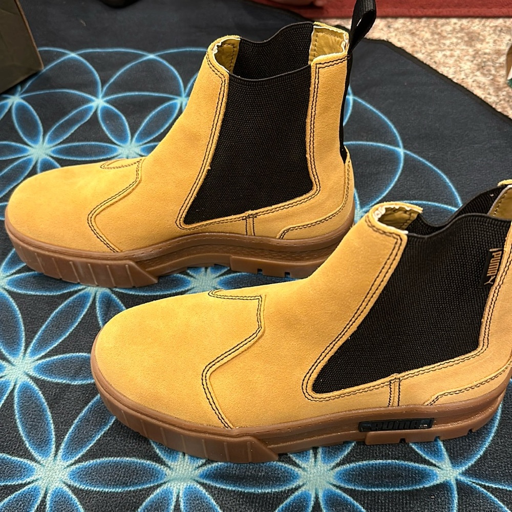 Puma Mayze Chelsea Suede Boot